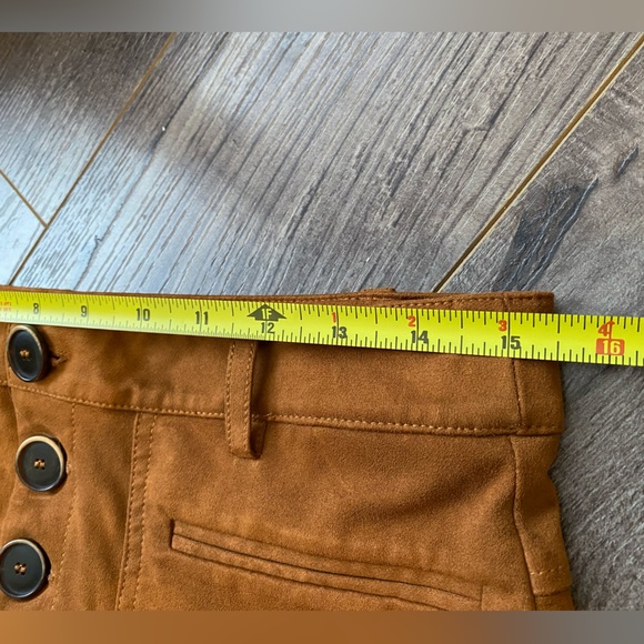 Zara faux suede brown mini skirt with buttons - Picture 7 of 7